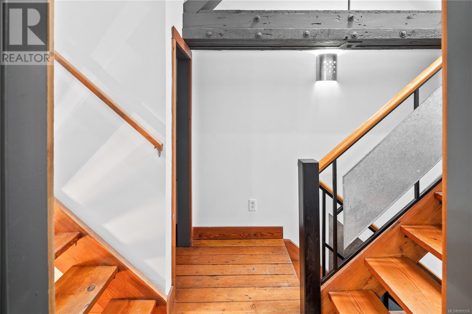204 588 Pandora Ave, Victoria