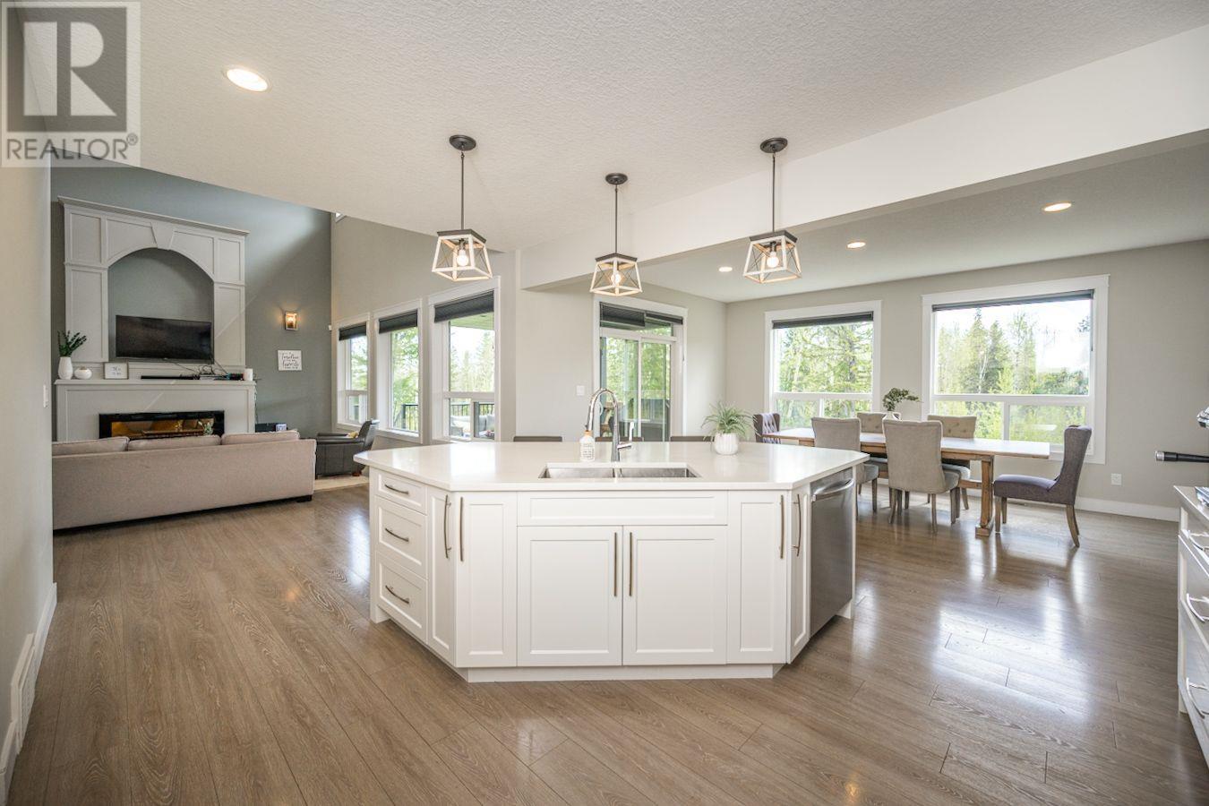 2955 MAURICE DRIVE, Prince George
