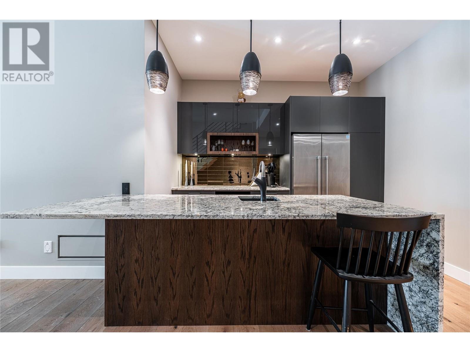  10138 Beacon Hill Drive, Lake Country