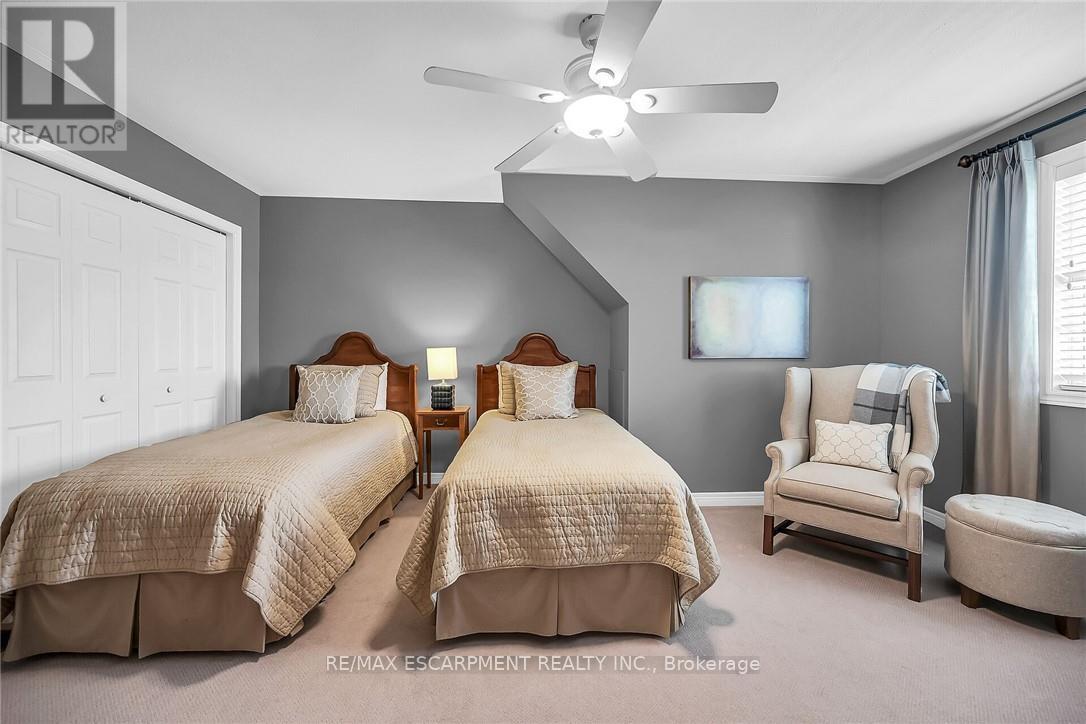 Photo 24 of 17 Angle Street, Norfolk ON