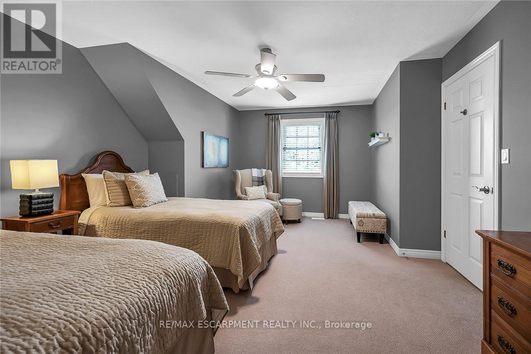 Photo 25 of 17 Angle Street, Norfolk ON