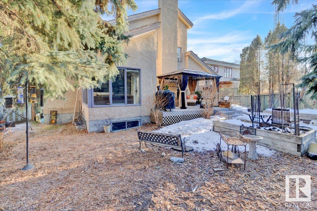 168 WEAVER DR NW, Edmonton