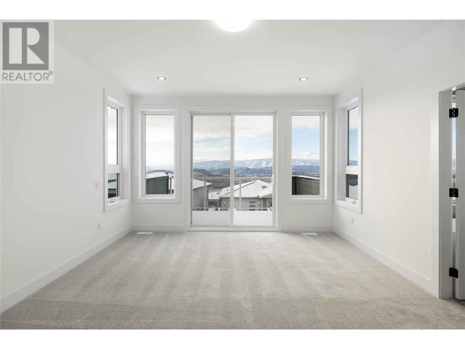  2163 Kentucky Crescent, Kelowna