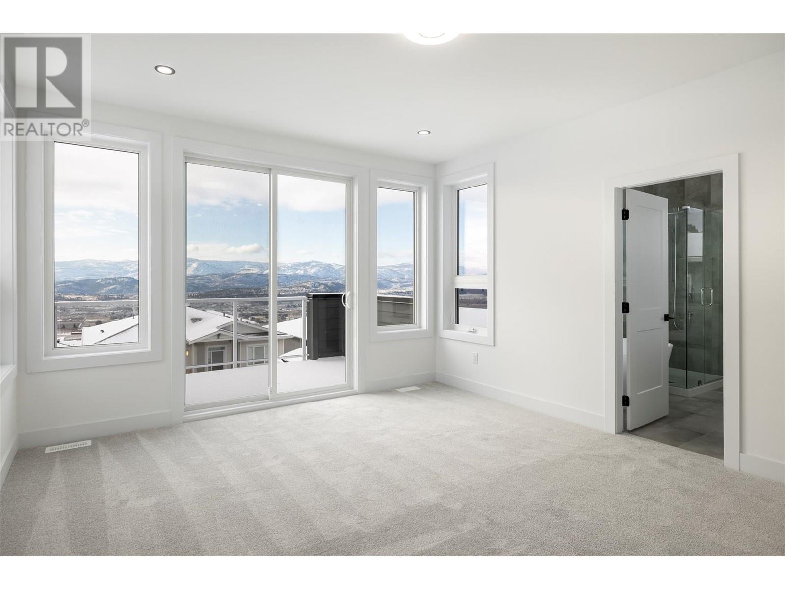  2163 Kentucky Crescent, Kelowna