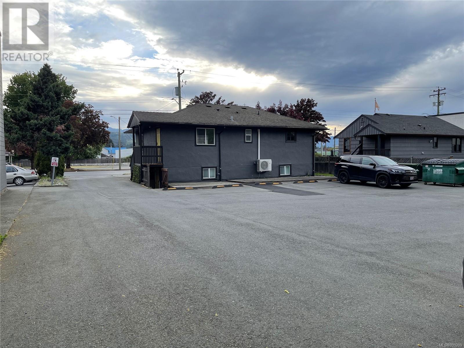 Photo 18 of 4457 Gertrude St, Port Alberni BC