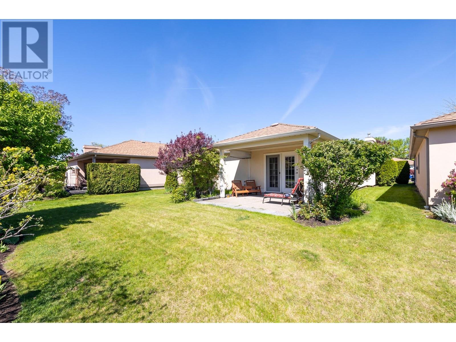 9 1201 Cameron Avenue, Kelowna