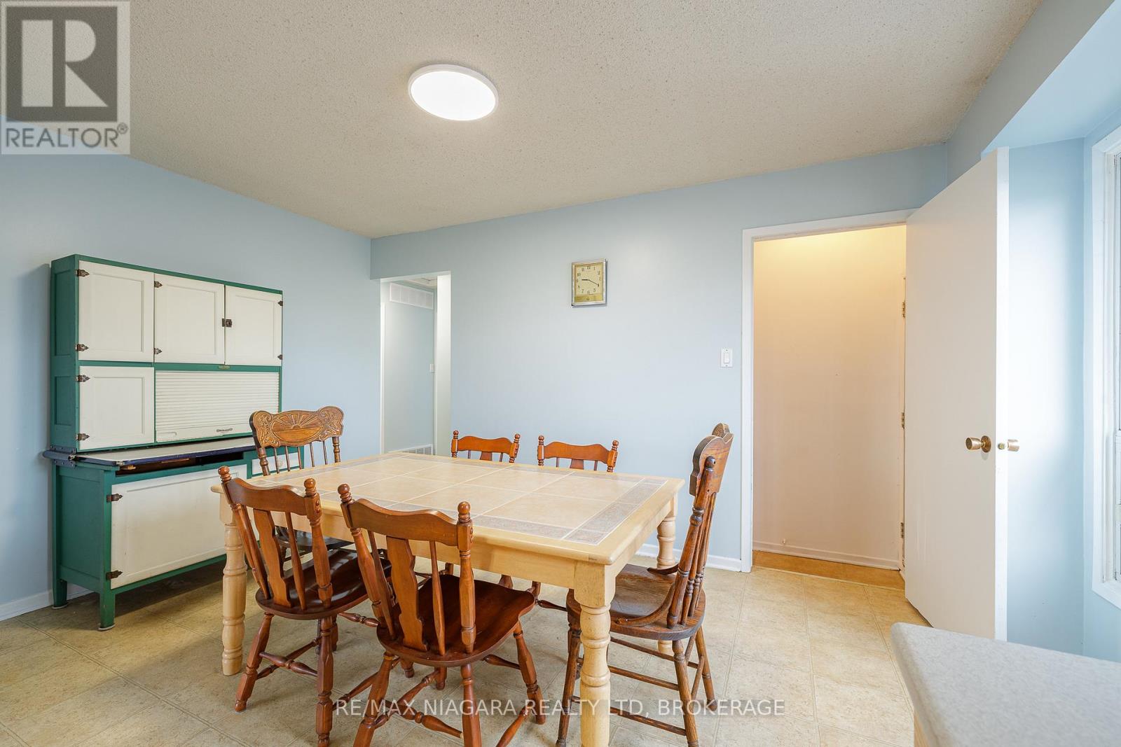 Photo 14 of 8420 Lamont Avenue, Niagara Falls ON