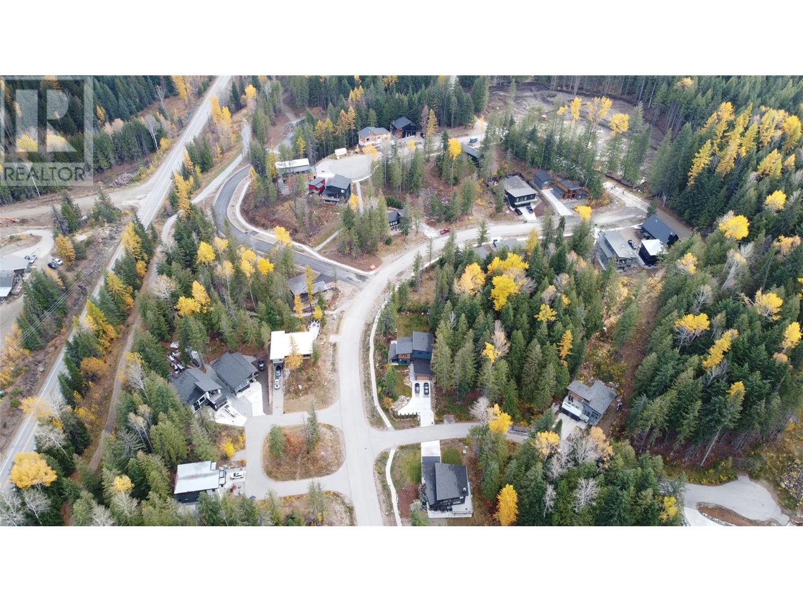 210 CEDAR CREEK Place, Rossland