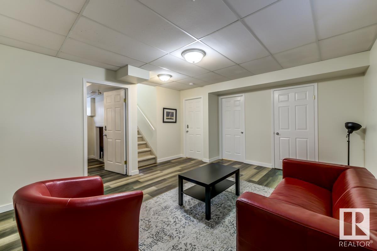 10409 87 AV NW, Edmonton