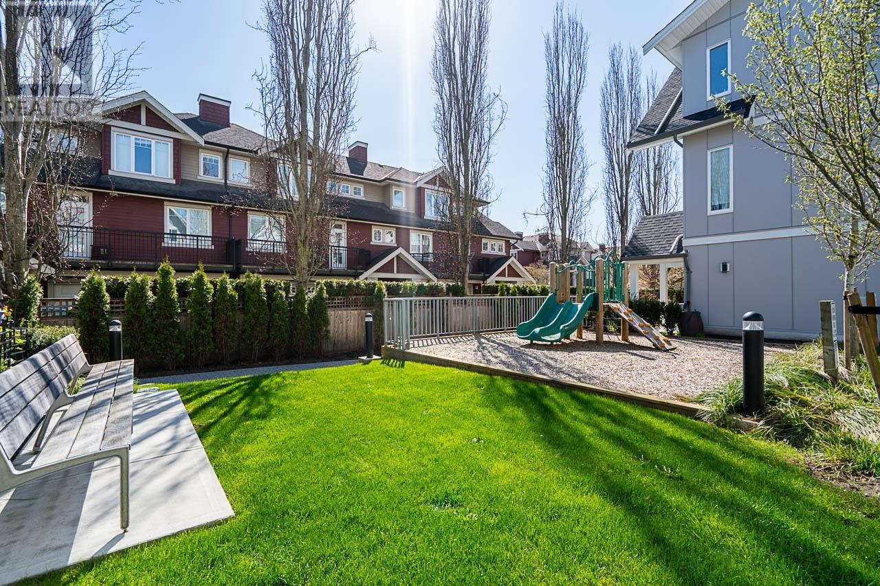#10-6017 NO 4 Road, Richmond