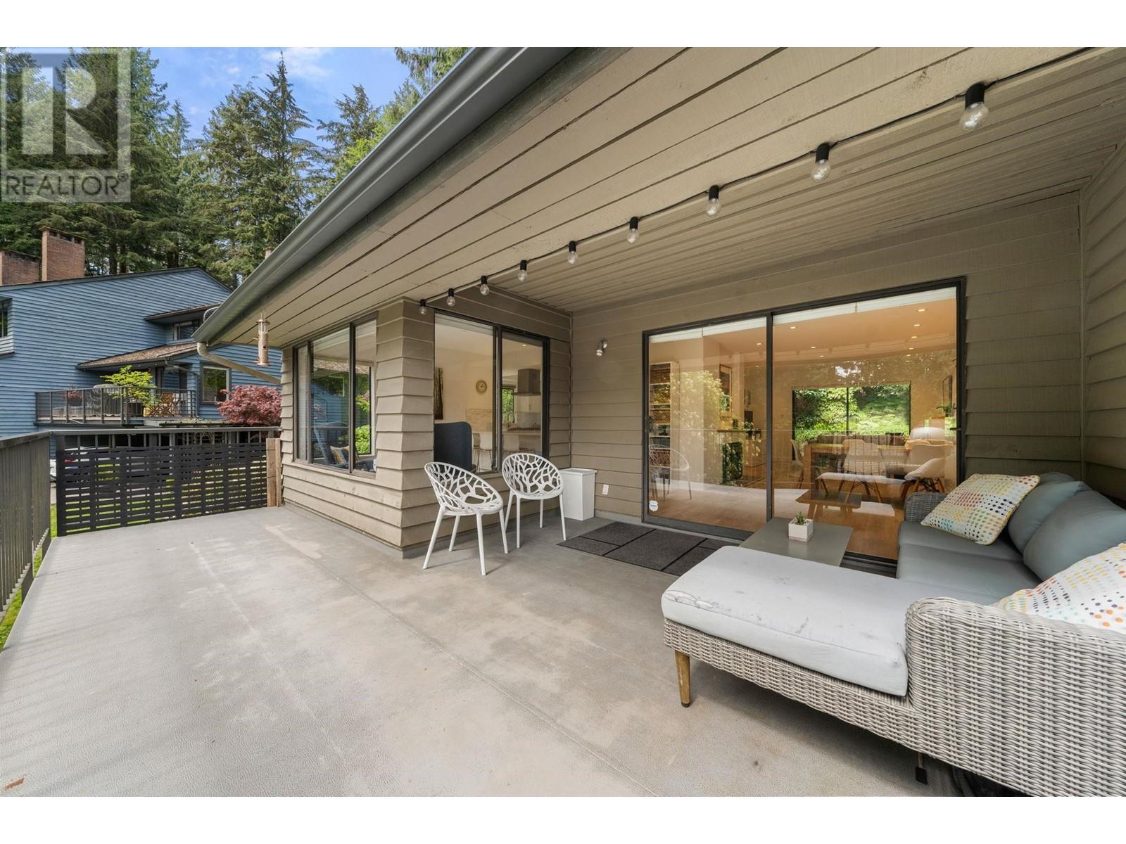 822 FREDERICK ROAD, North Vancouver