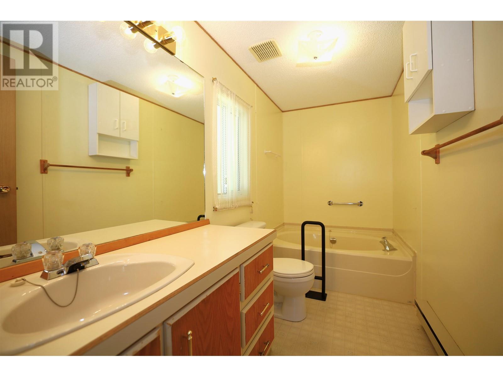 33 4116 BROWNING ROAD, Sechelt