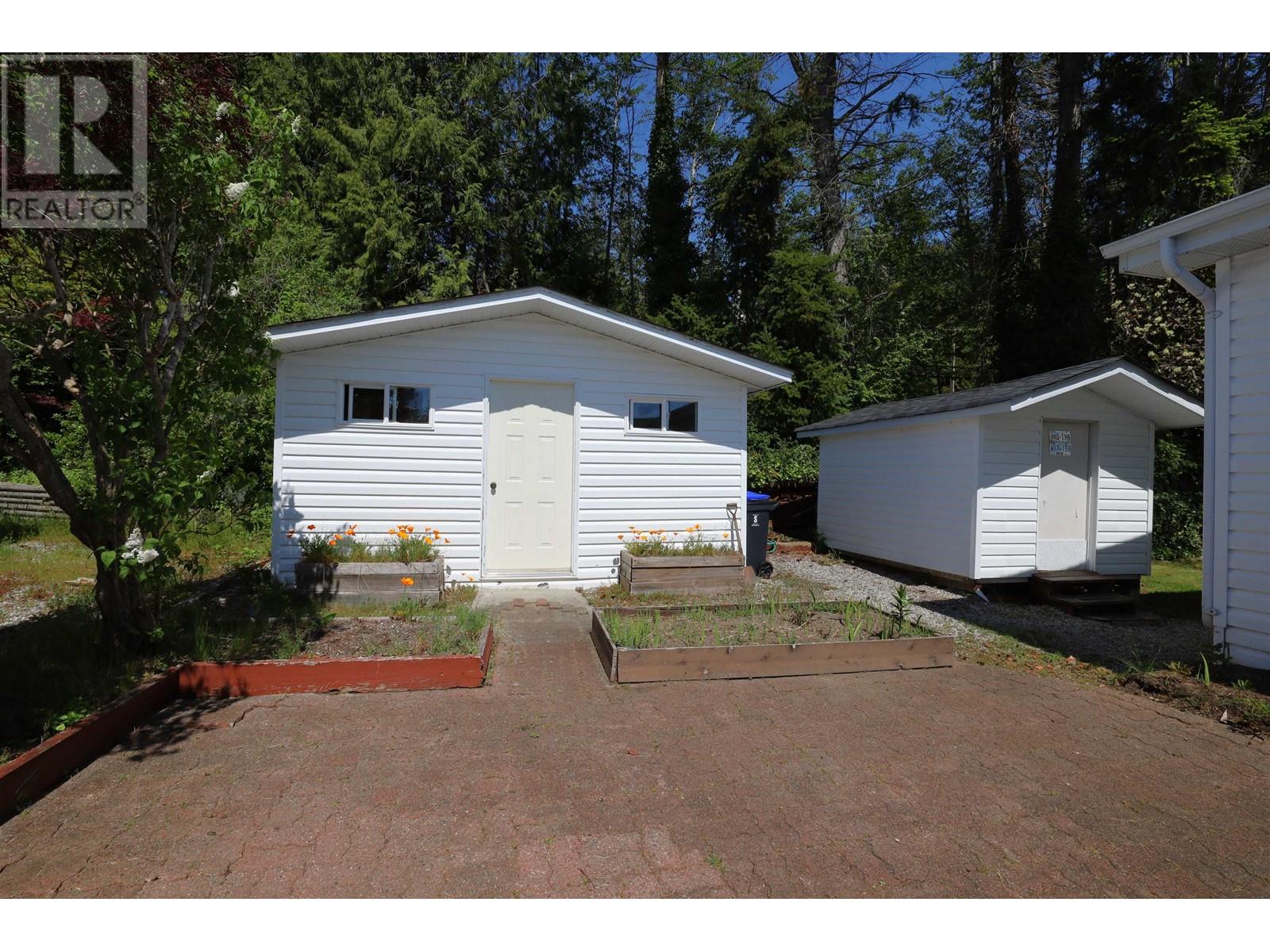 33 4116 BROWNING ROAD, Sechelt