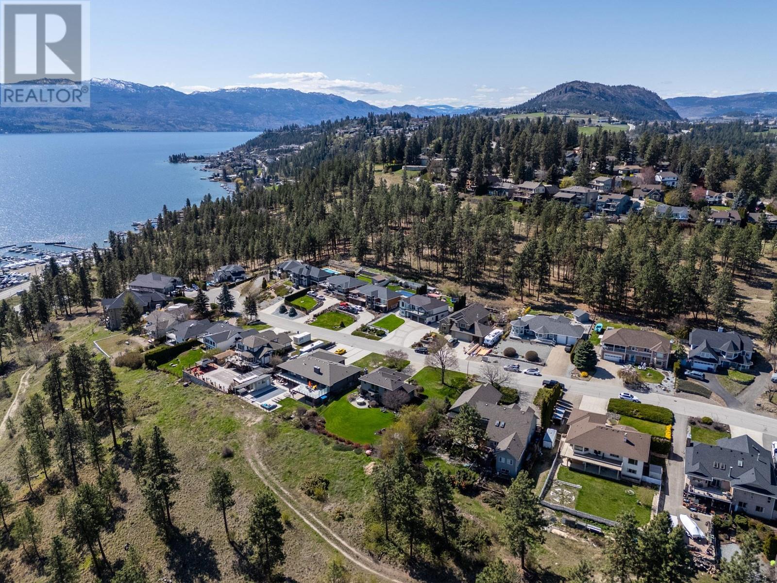  1929 Bayview Court, Westbank