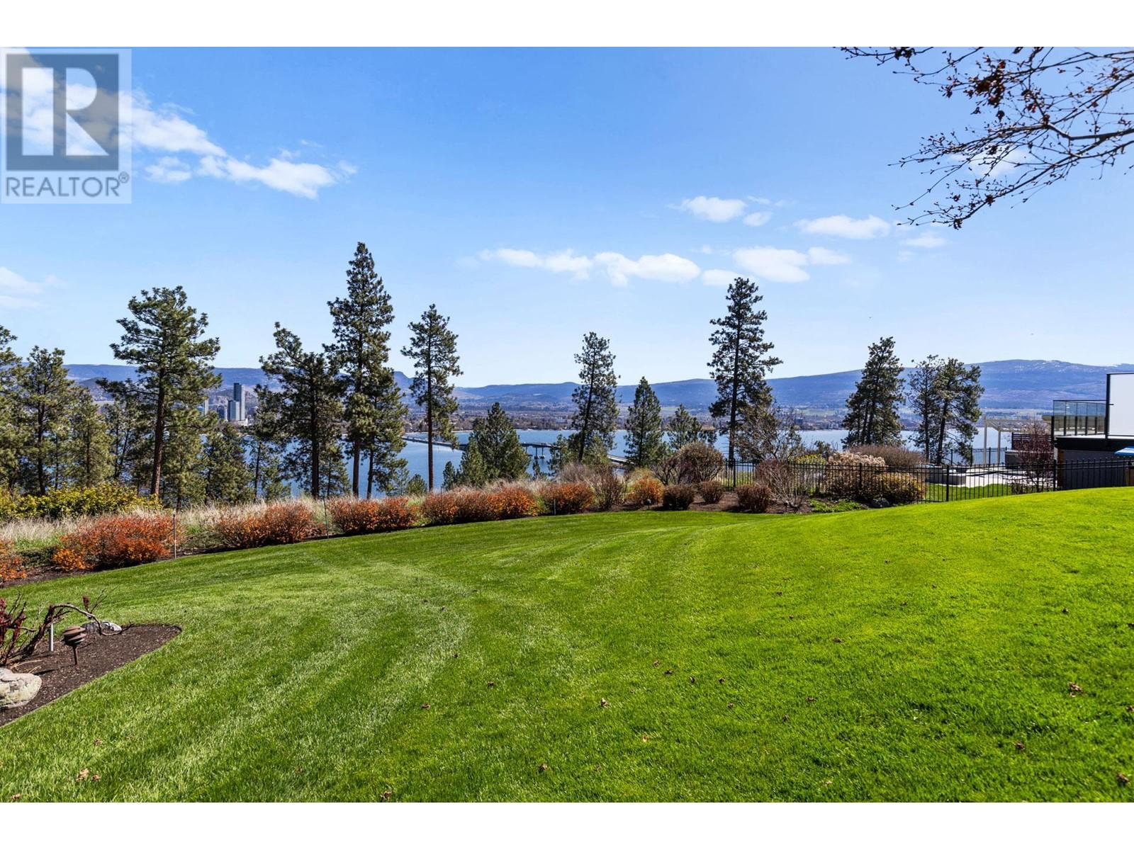 1929 Bayview Court, Westbank