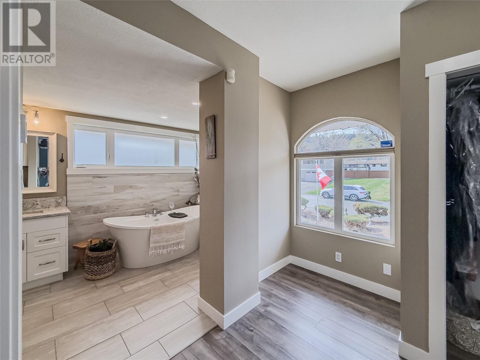 6458 Chukar Drive, Kamloops