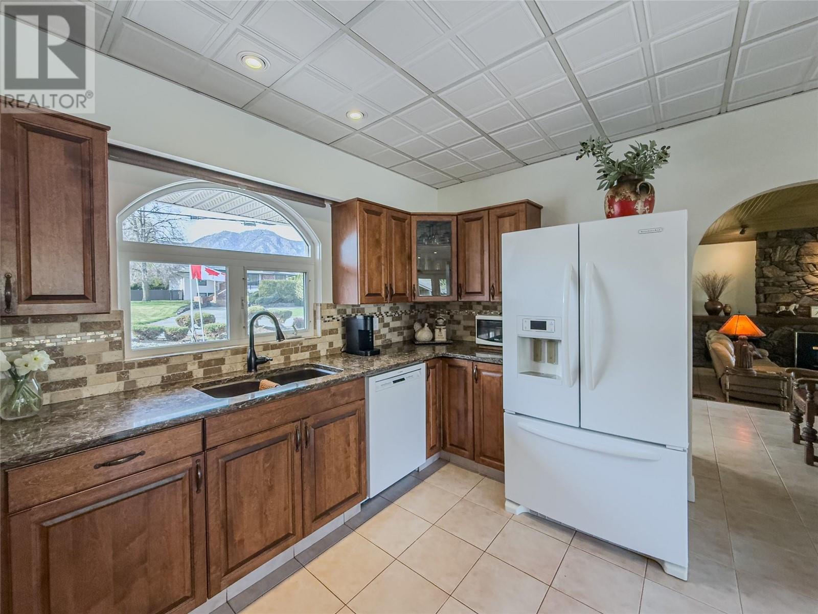 6458 Chukar Drive, Kamloops