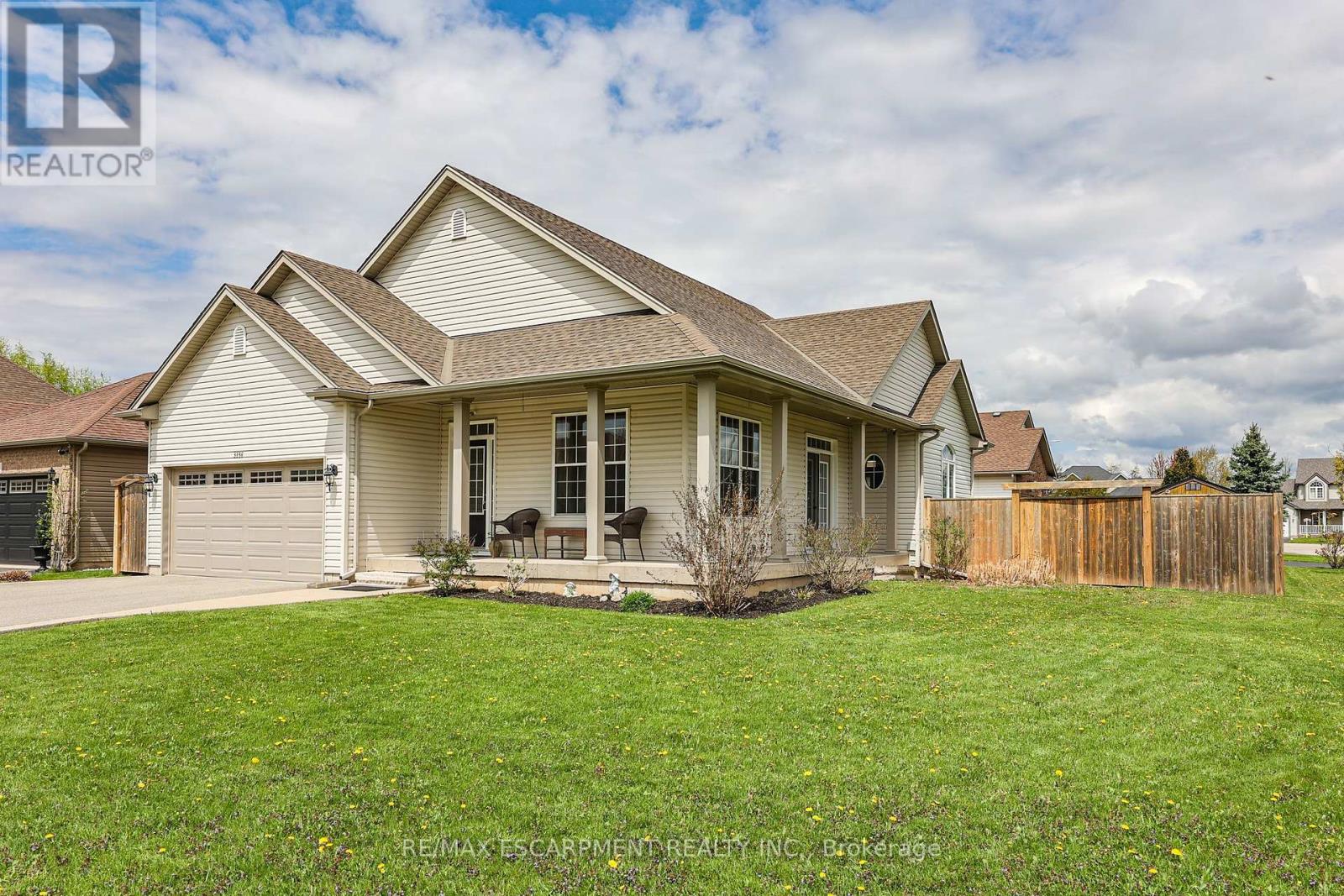 Photo 5 of 3238 Charleston Drive, Fort Erie ON