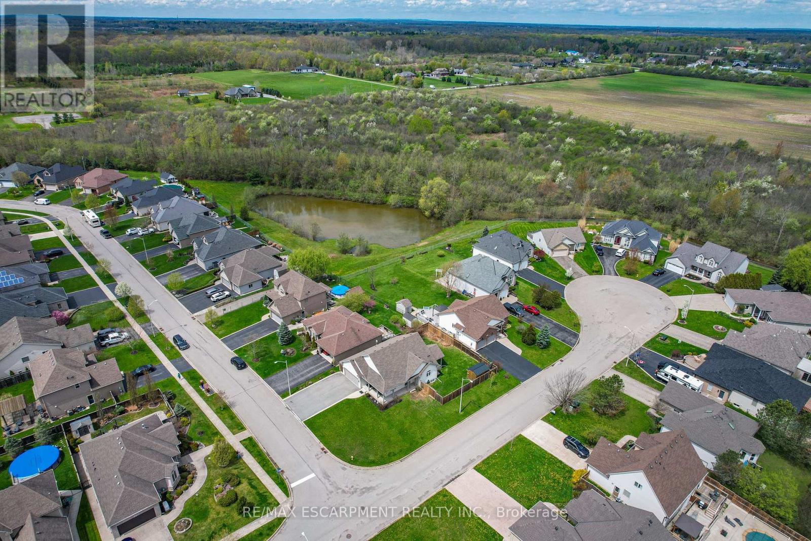 Photo 20 of 3238 Charleston Drive, Fort Erie ON