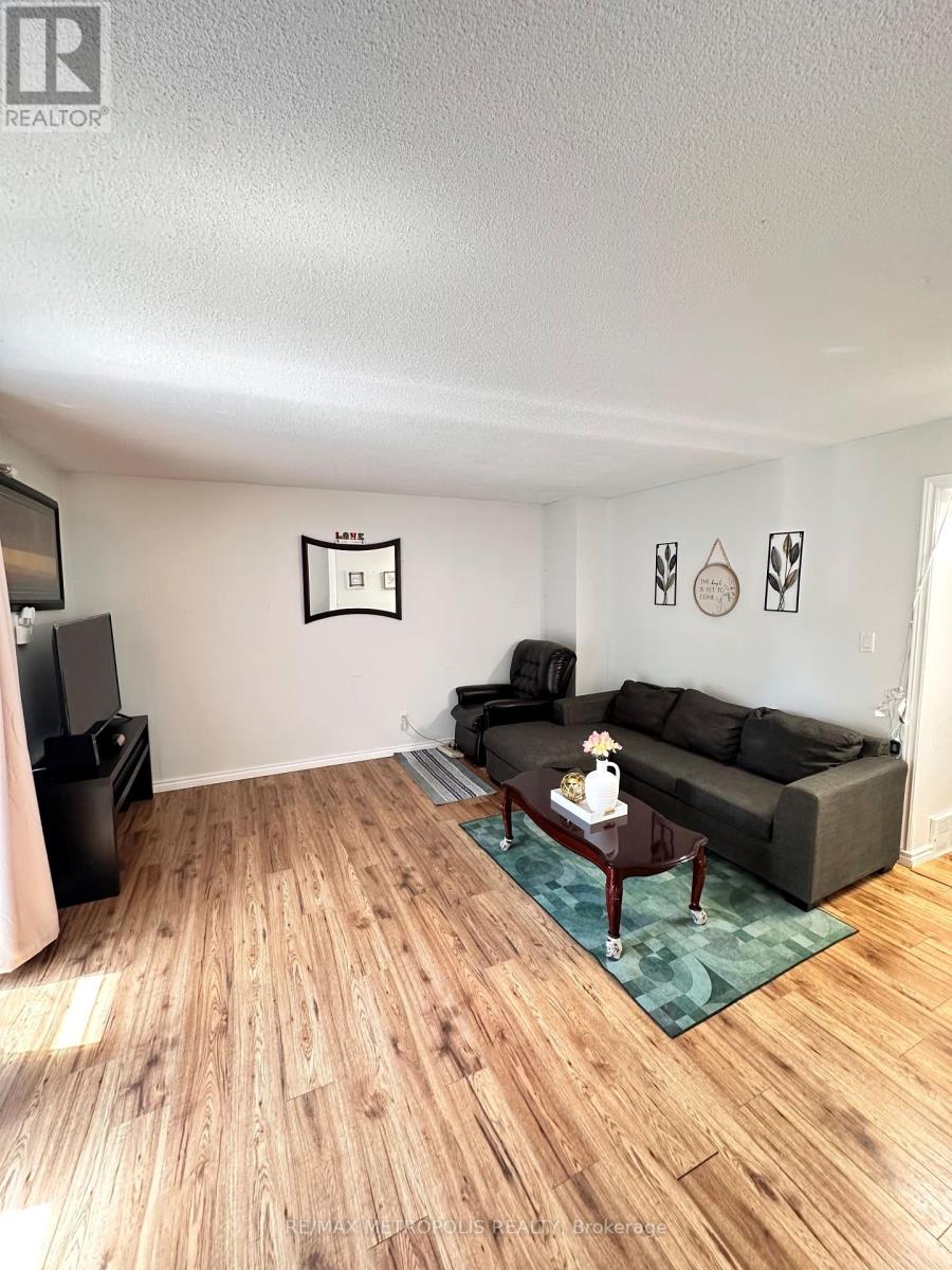 Photo 22 of 2 2994 Meadowbrook Lane, Windsor ON