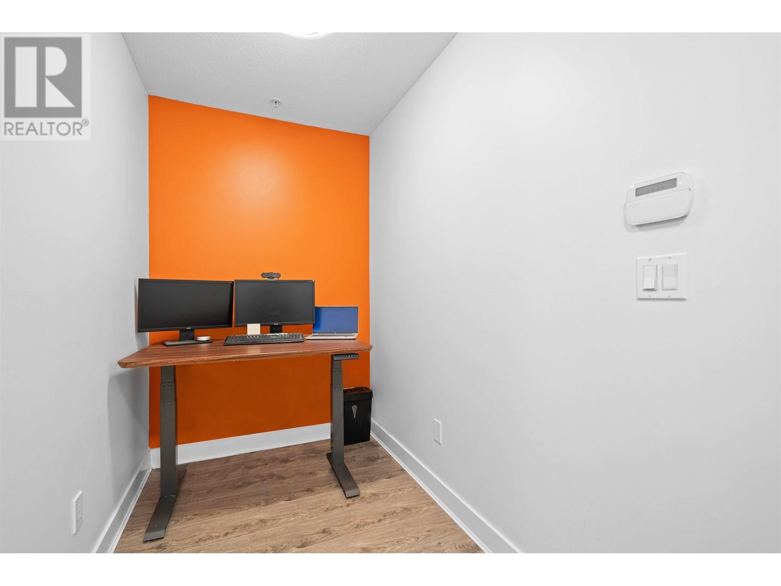 Photo 3 of 118 500 Royal Avenue, New Westminster BC