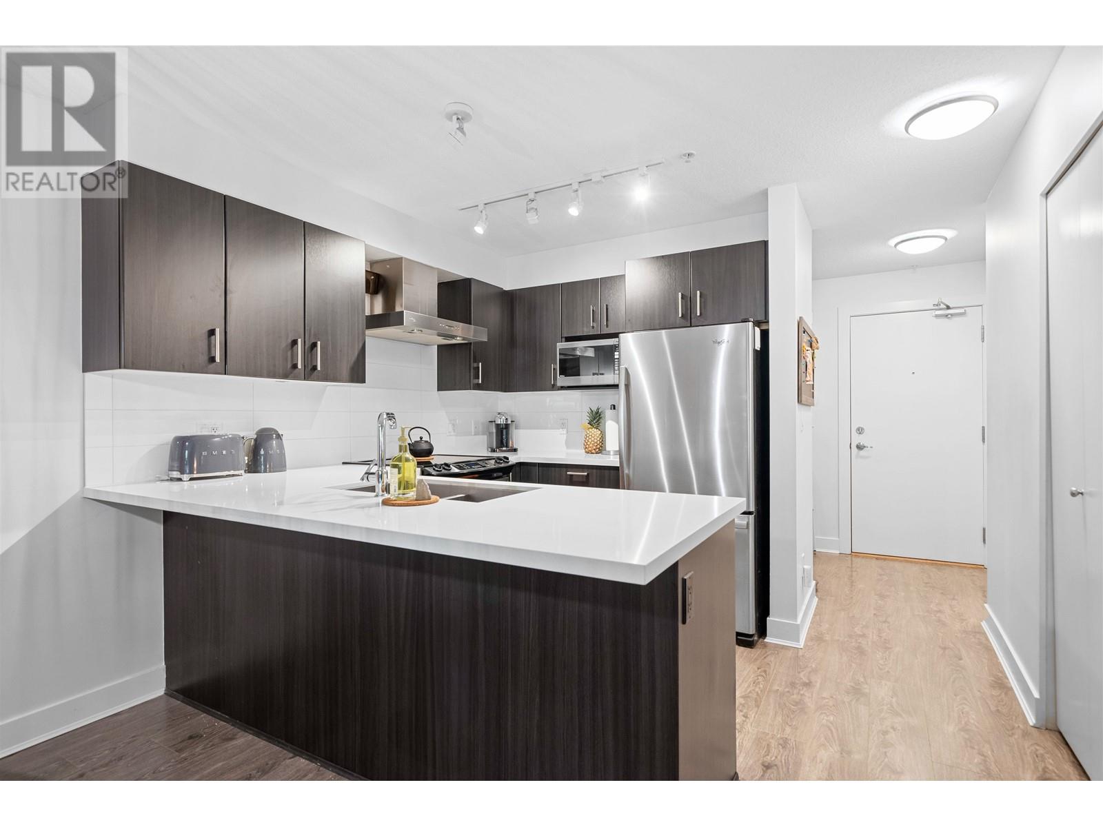 Photo 14 of 118 500 Royal Avenue, New Westminster BC