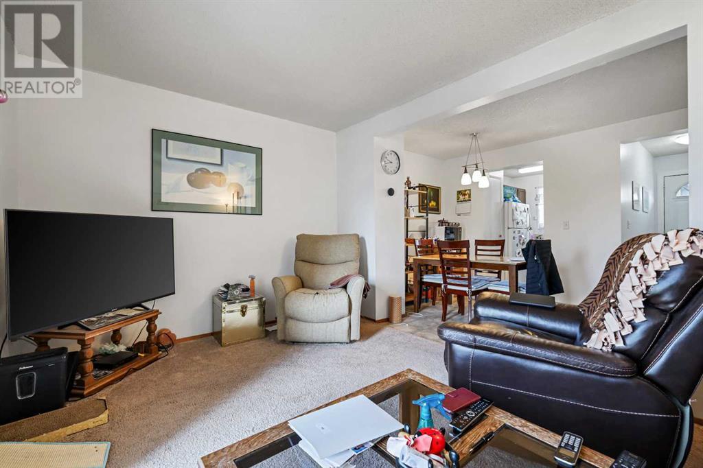Single Family House for Sale in   Whitnel Court NE Whitehorn Calgary 
