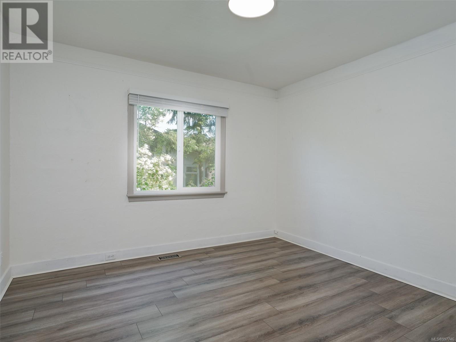  3233 Kingsley Street, Saanich