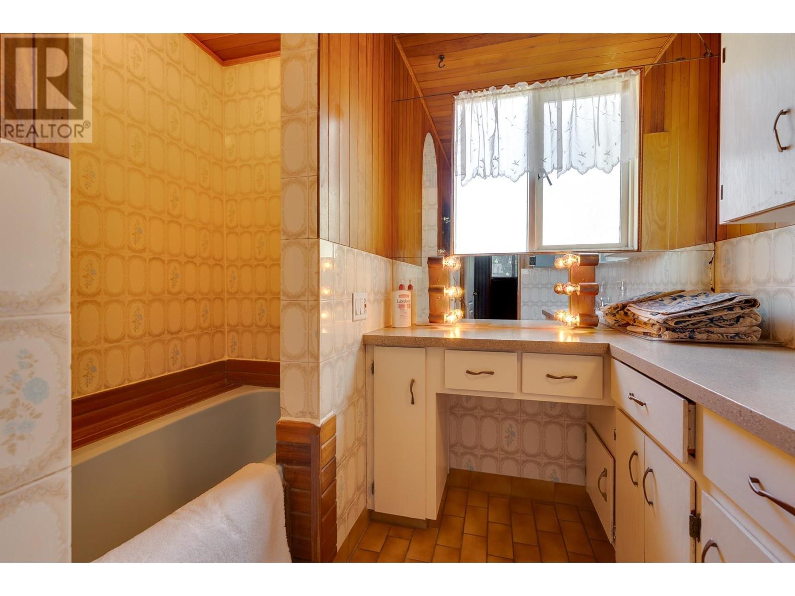 1591 CEDAR STREET, Prince George