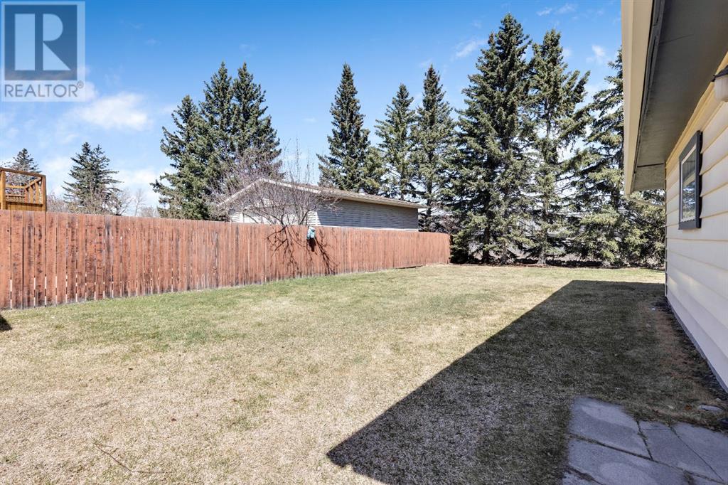24 Glendale Way, Cochrane