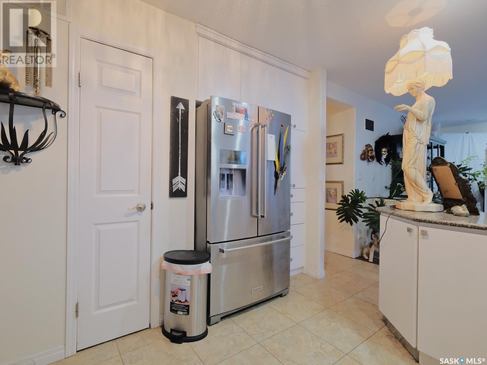 Photo 18 of 202 St Andrews Crescent, Rosetown SK