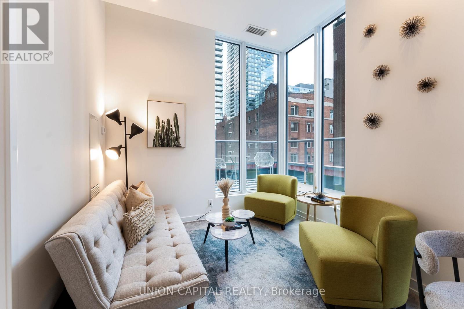 Photo 6 of 301 108 Peter Street, Toronto ON