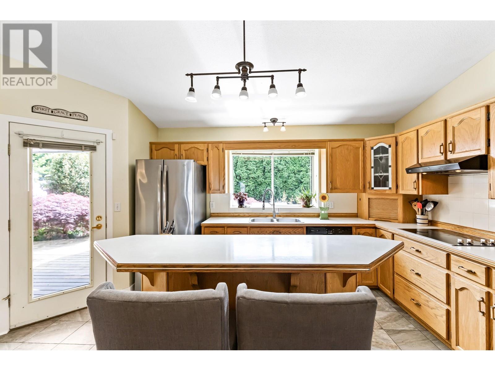 21972 126 AVENUE, Maple Ridge