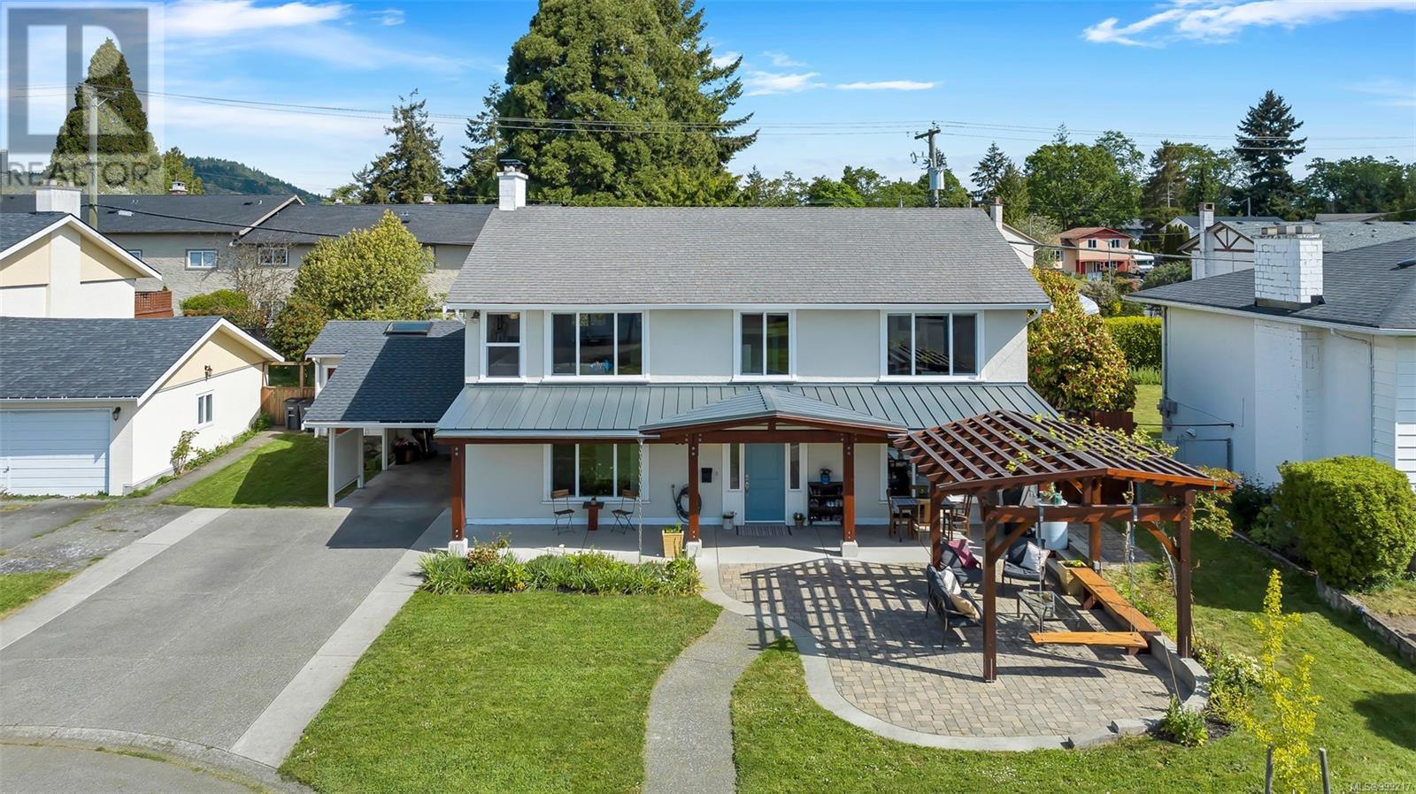  1644 Morningside Place, Saanich