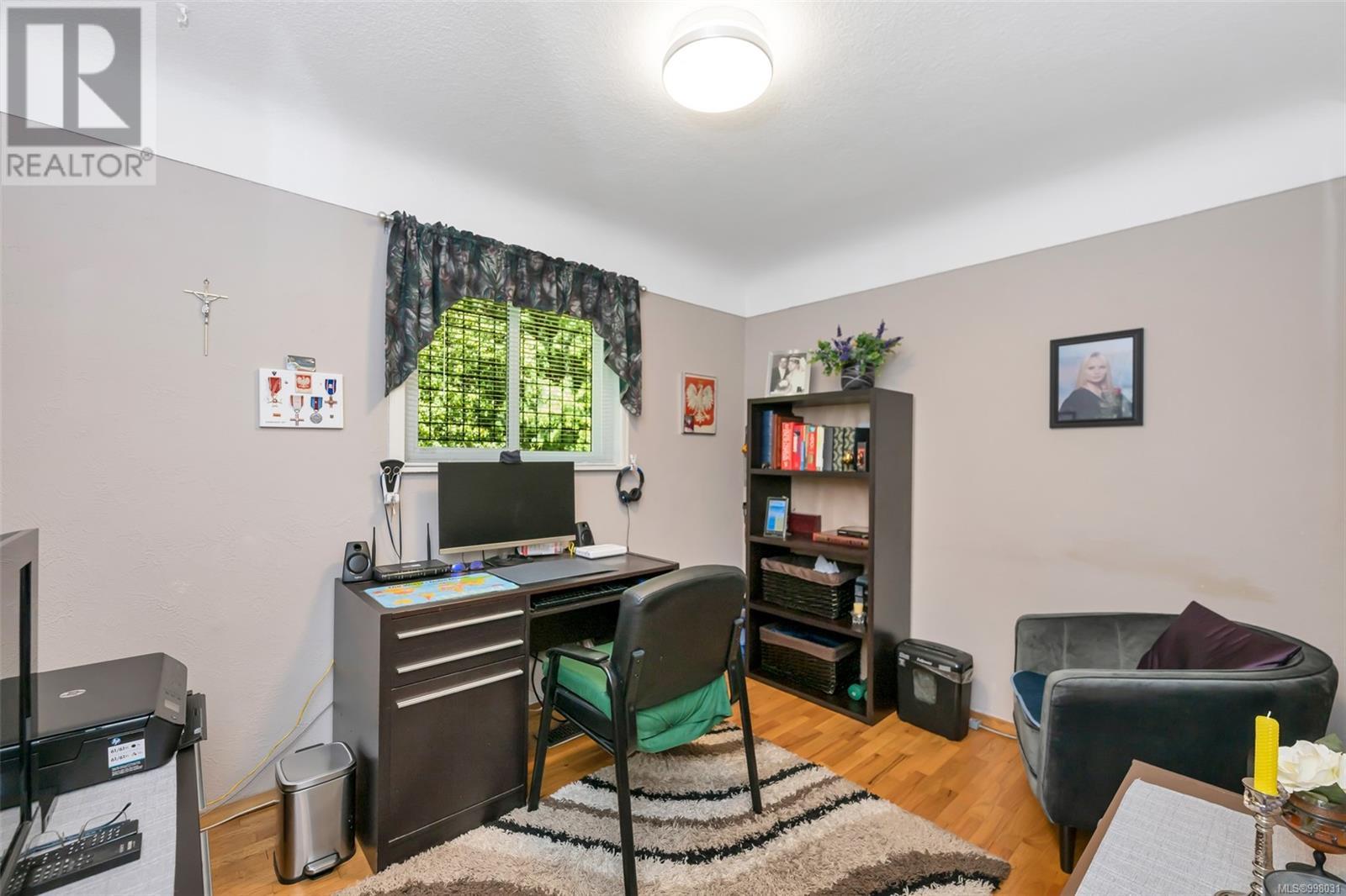 1028 Jenkins Ave, Langford