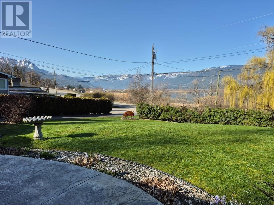  1850 Lakeshore Road, Salmon Arm