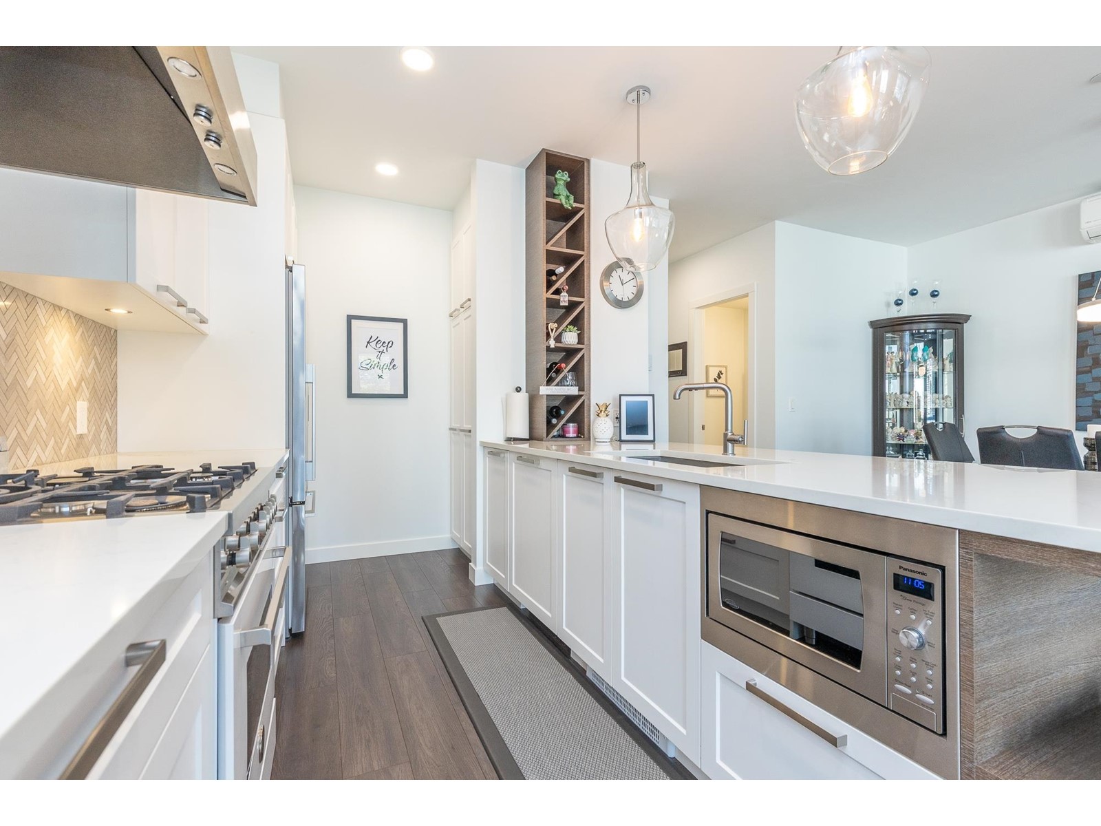 Photo 8 of 204 33540 Mayfair Avenue, Abbotsford BC