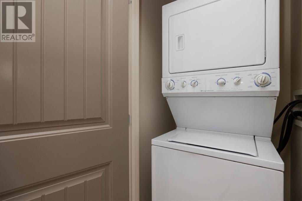 2201, 204 Sparrow Hawk Drive, Fort McMurray, Alberta