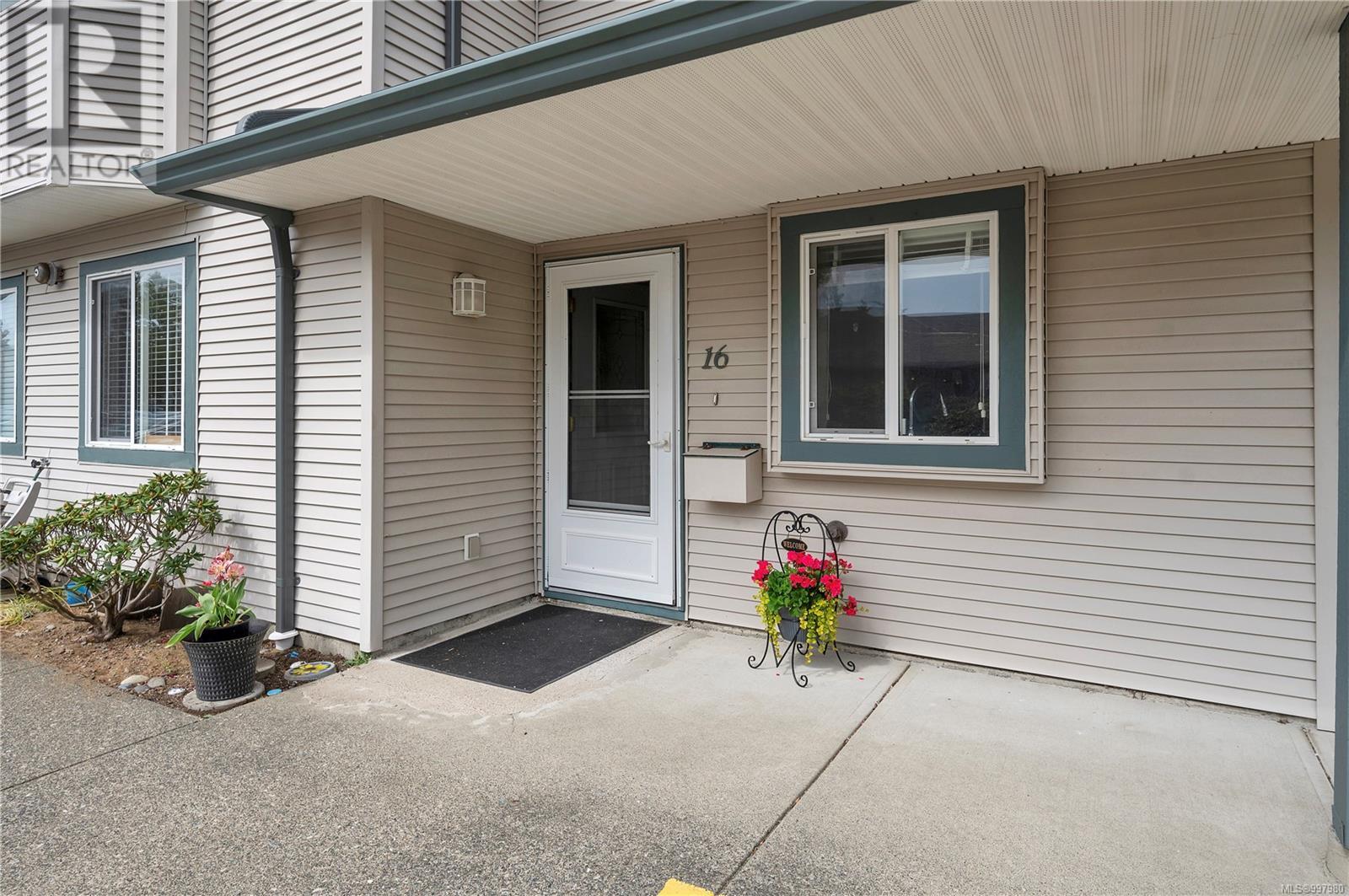 Photo 12 of 16 2317 Dalton Rd, Campbell River BC