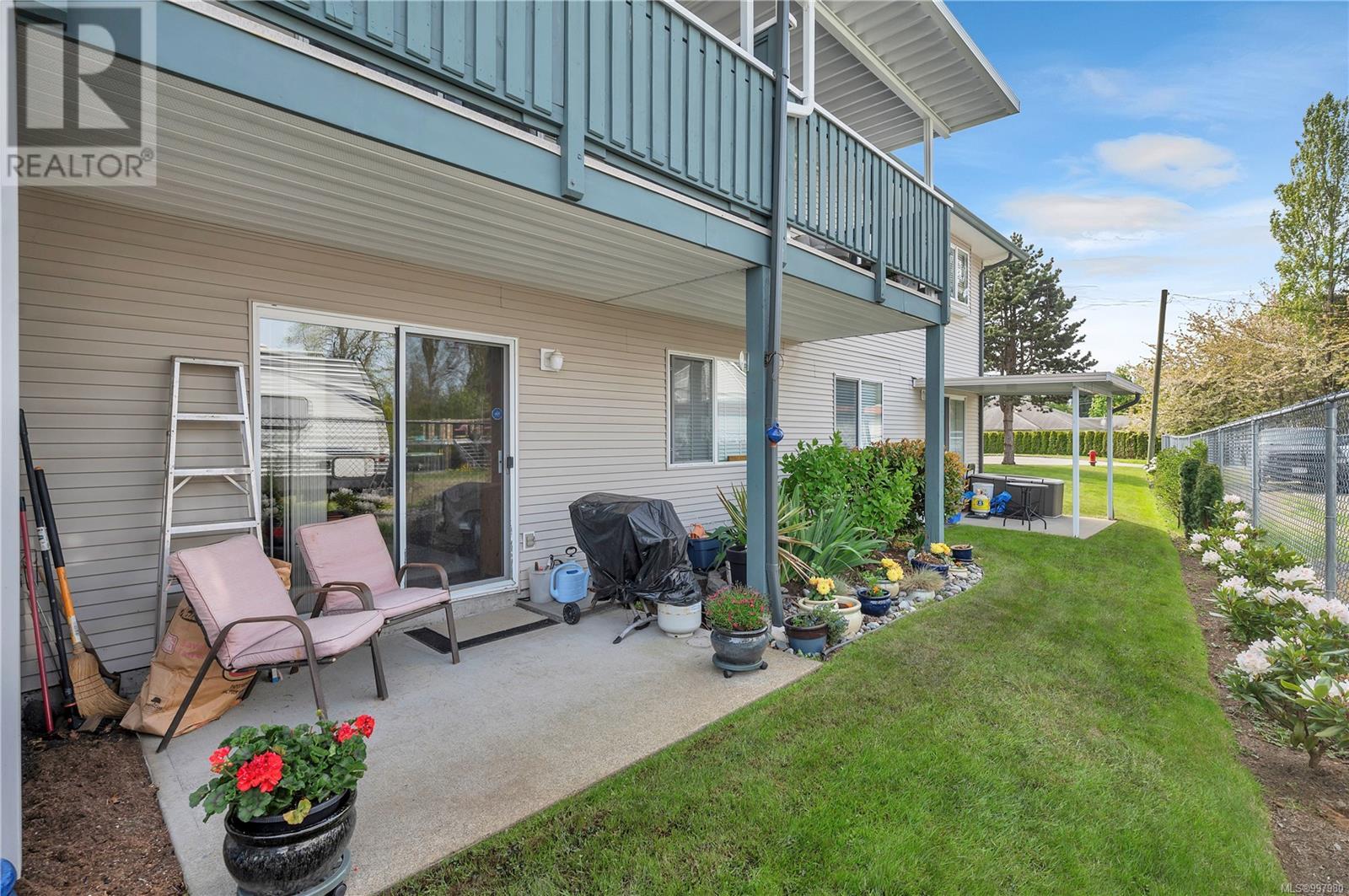 Photo 11 of 16 2317 Dalton Rd, Campbell River BC