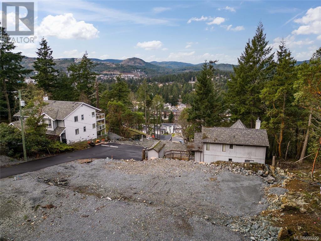 2550 Murre Crt, Langford