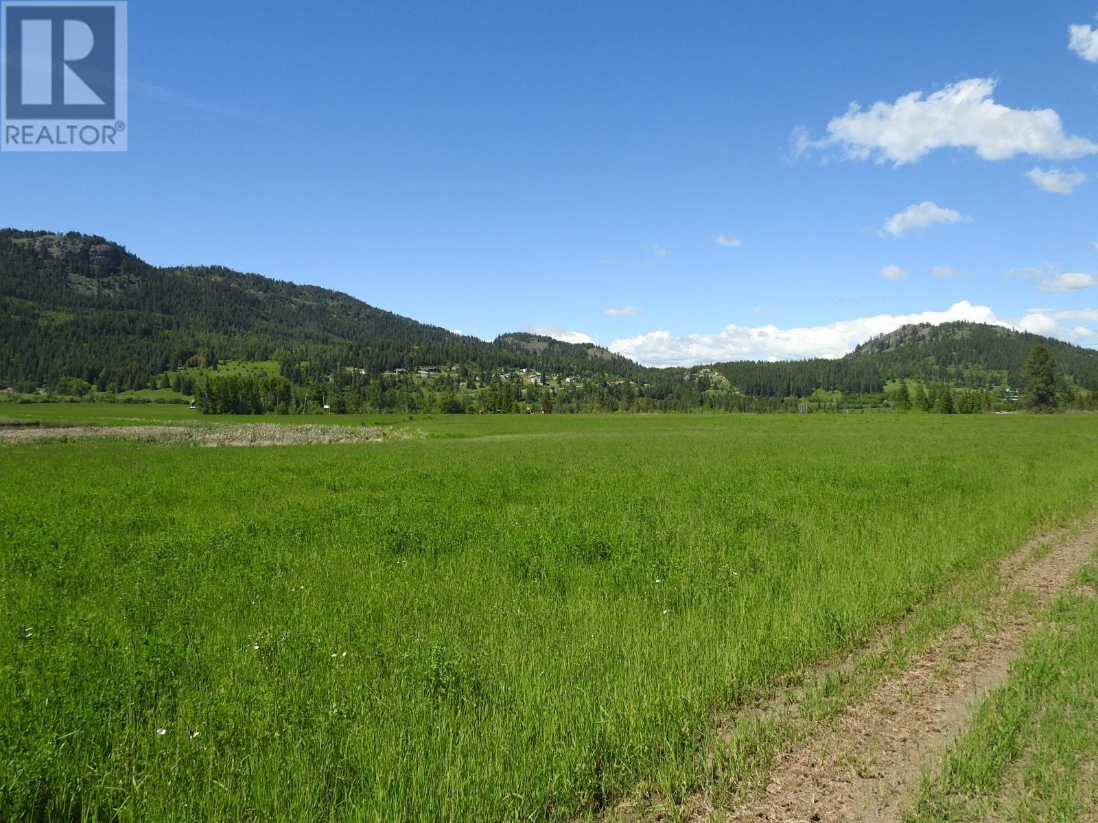 Photo 6 of 1144 Tappen Valley Road, Tappen BC