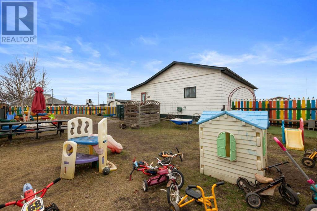 Photo 27 of 101 Gregoire Crescent, Fort Mcmurray AB