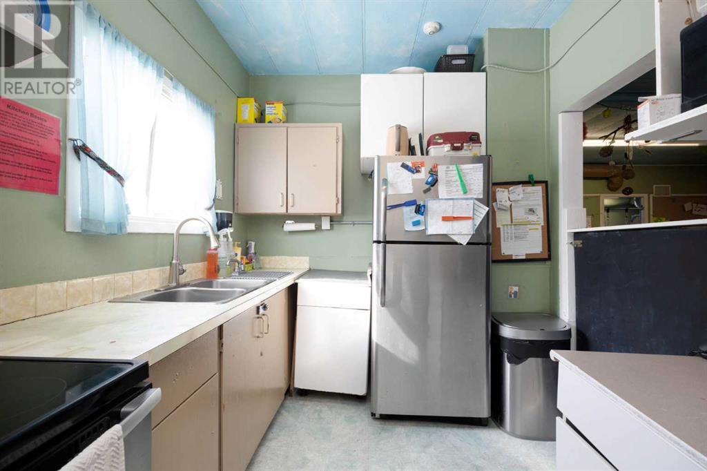 Photo 21 of 101 Gregoire Crescent, Fort Mcmurray AB