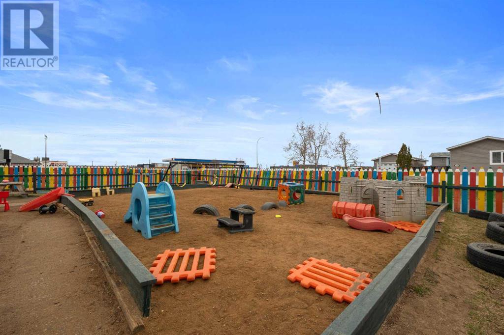 Photo 32 of 101 Gregoire Crescent, Fort Mcmurray AB
