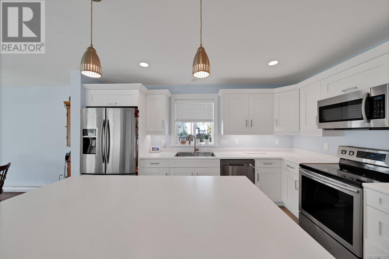 Photo 5 of 520 Marisa St, Nanaimo BC