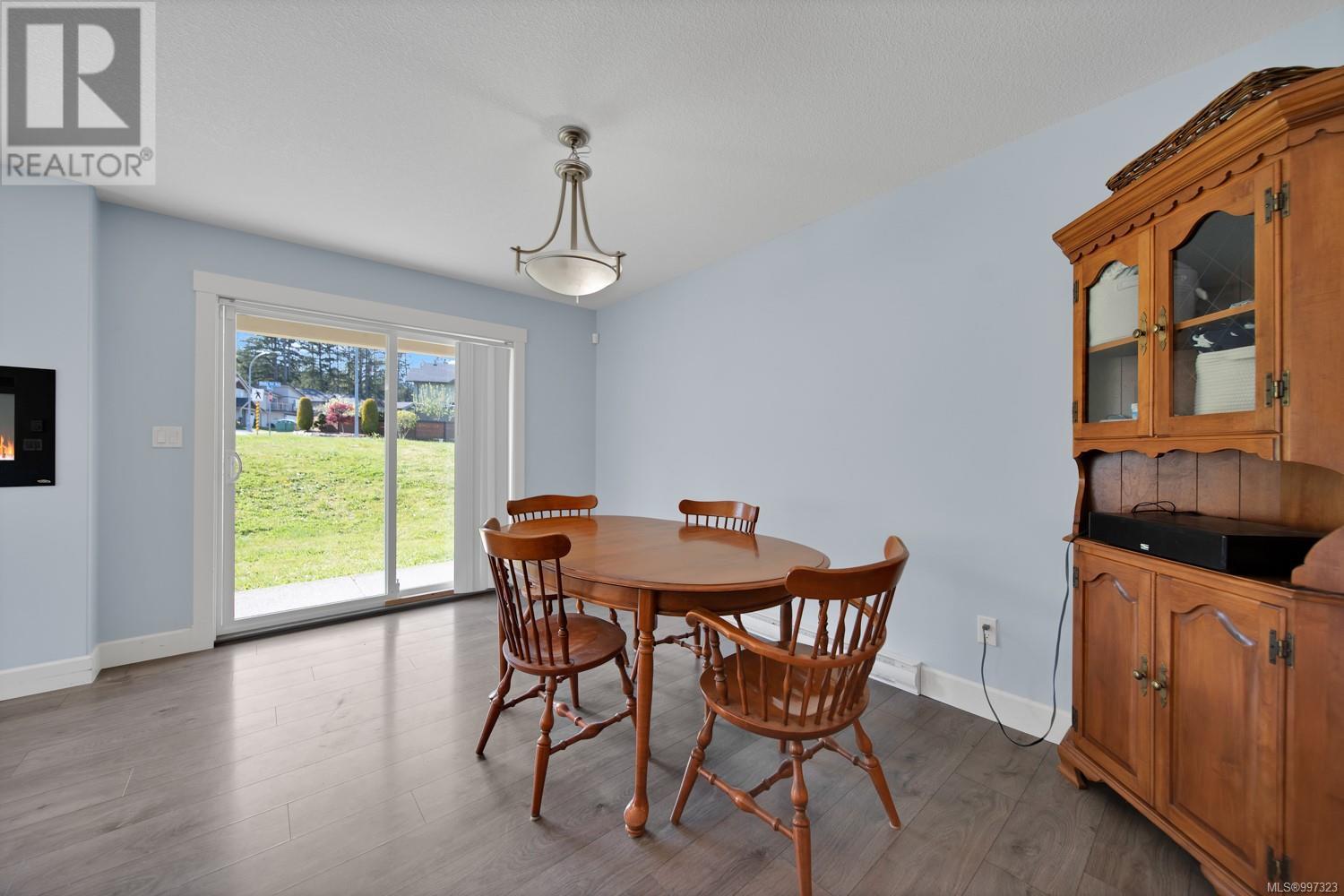 Photo 8 of 520 Marisa St, Nanaimo BC