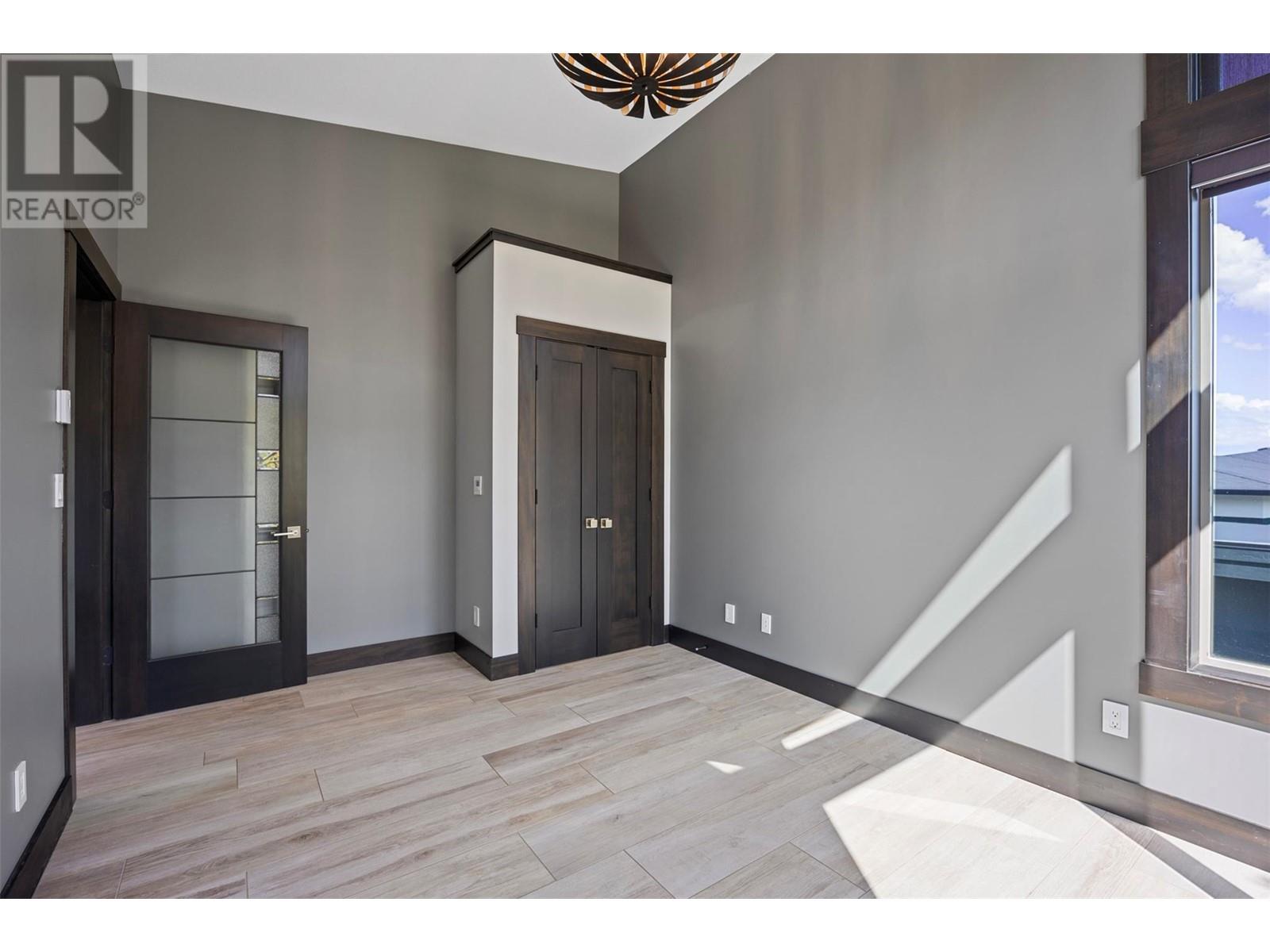 265 Holloway Drive, Kamloops