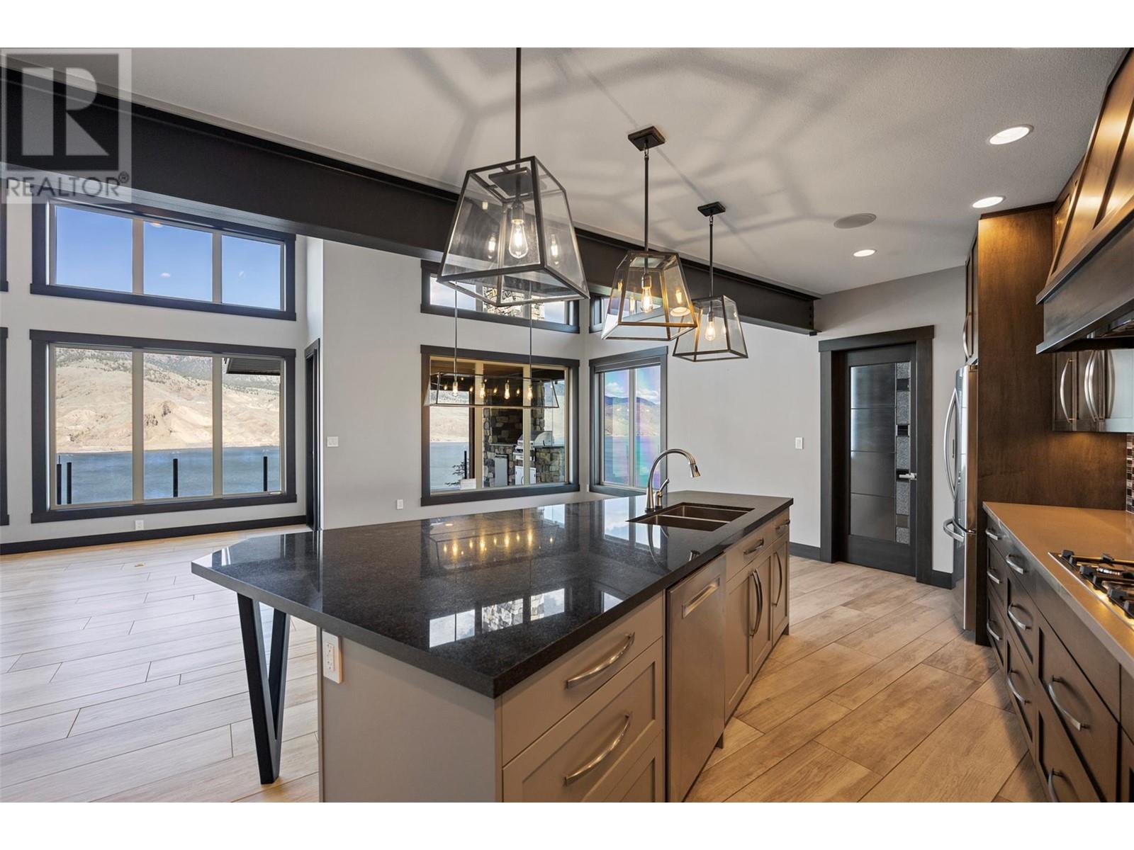 265 Holloway Drive, Kamloops