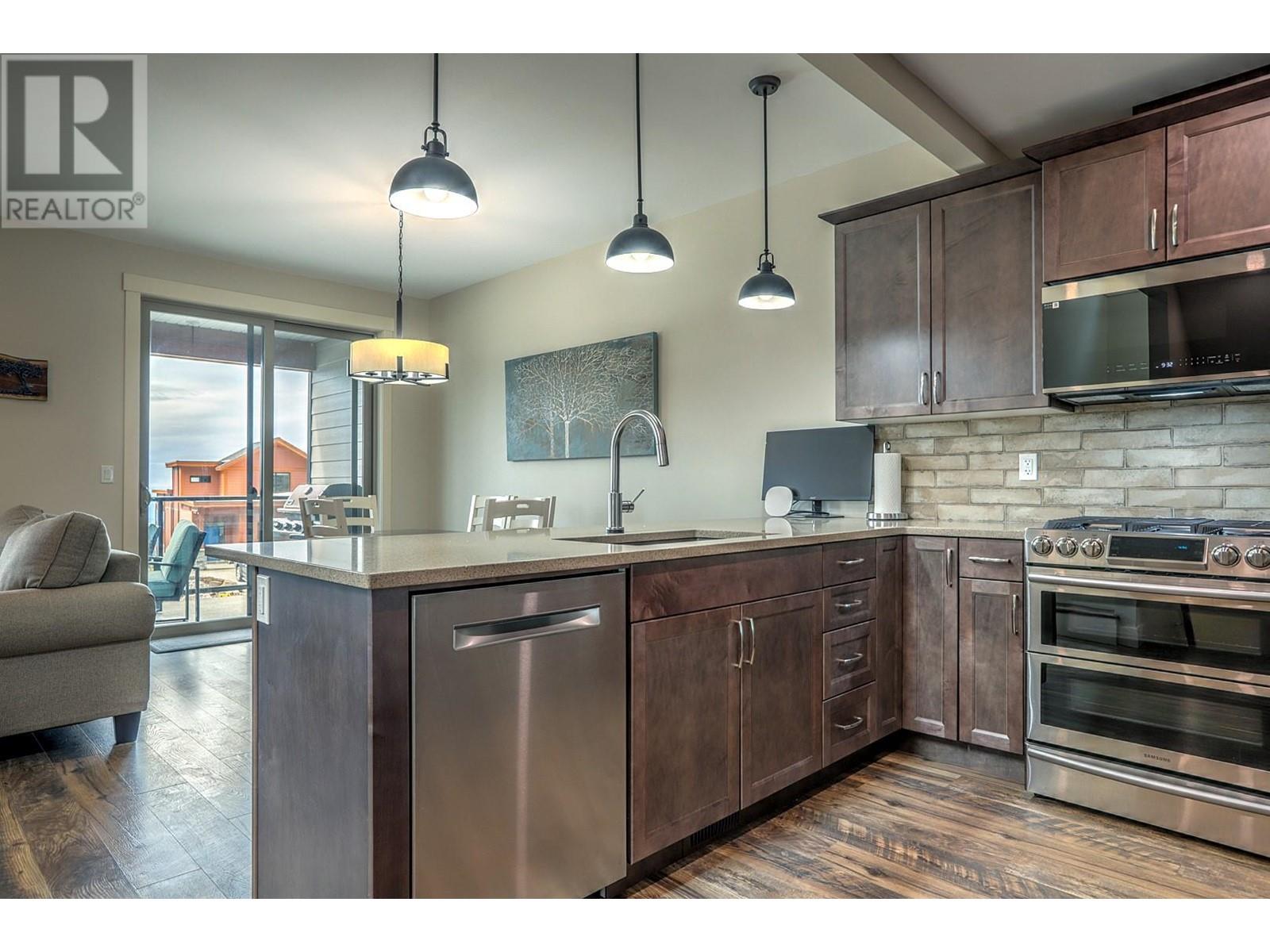 9834 Cathedral Drive, Silver Star
